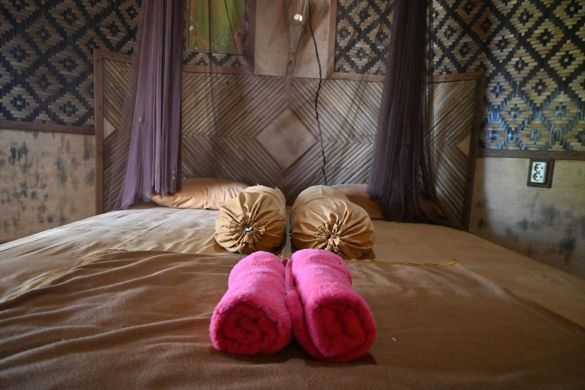 Villa Bunga Jabe à Îles Îles Karimunjawa Extérieur photo