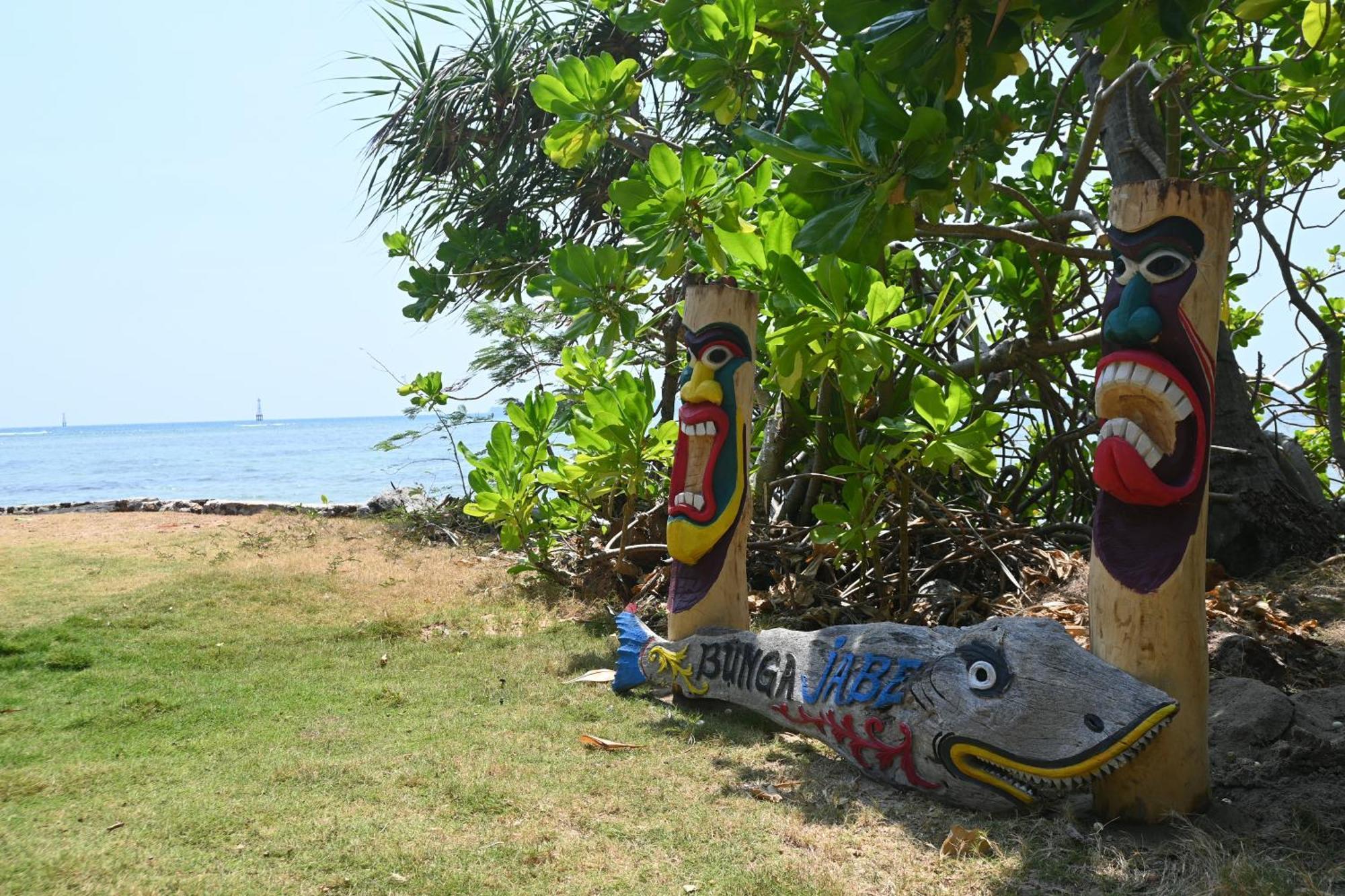 Villa Bunga Jabe à Îles Îles Karimunjawa Extérieur photo