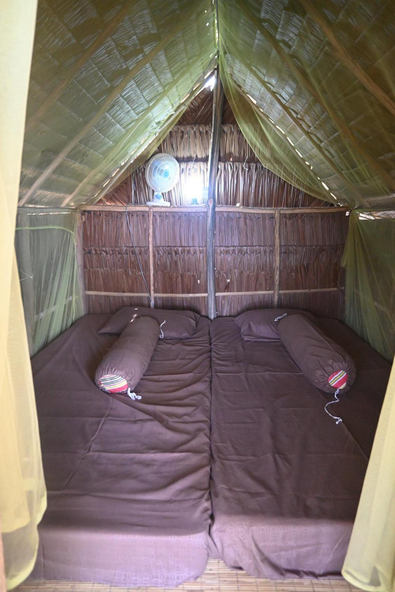 Villa Bunga Jabe à Îles Îles Karimunjawa Extérieur photo